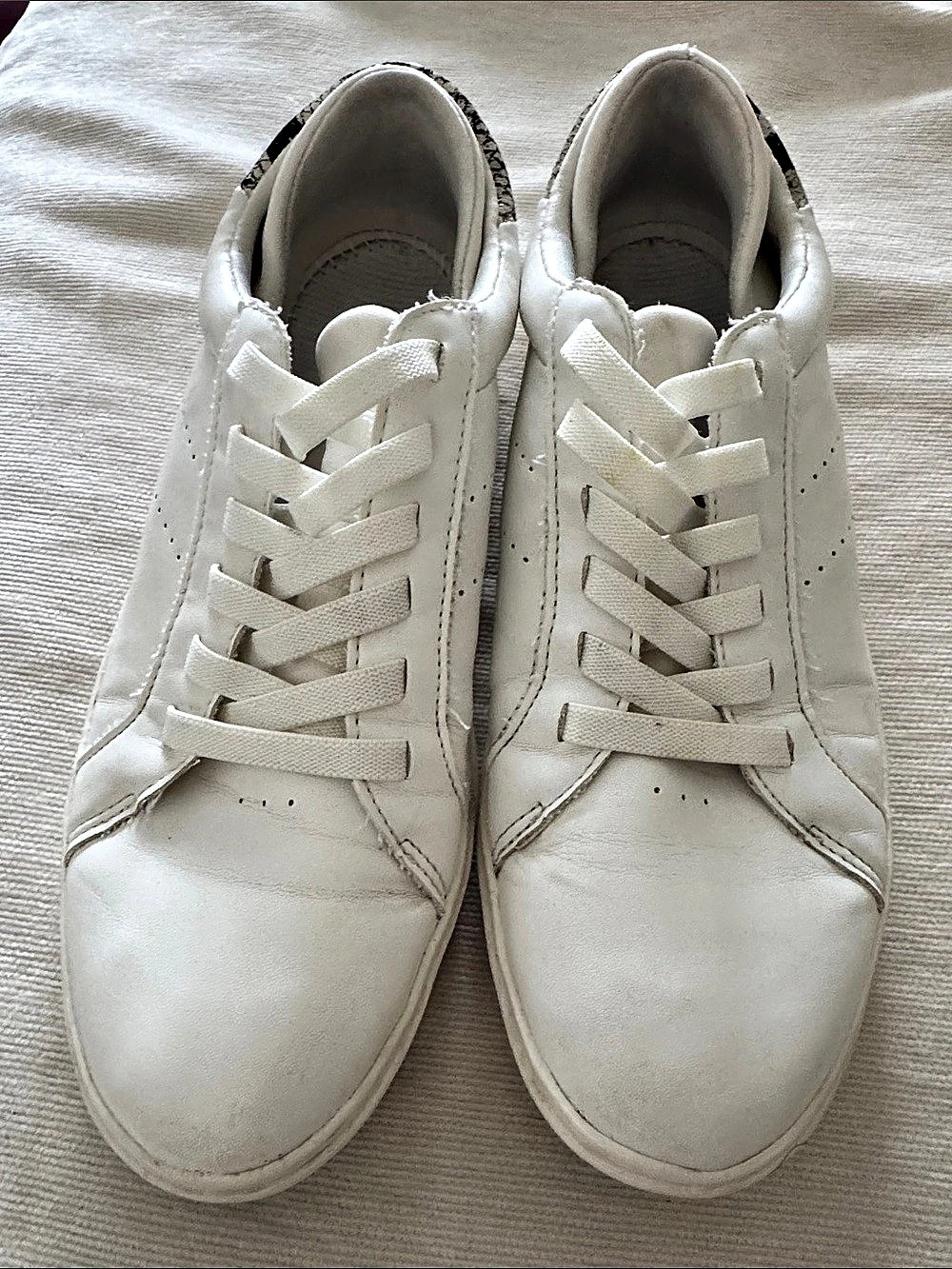 Dr. Scholl's Time Off Platform Sneaker White Lace-Up Sneakers